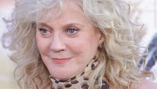 Blythe Danner