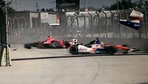 Avarija &bdquo;IndyCar&ldquo; lenktynėse