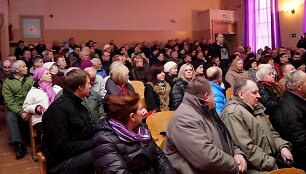Tuo metu, kai Ariogaloje vyko susitikimas su policijos vadais, plė&scaron;ikai apiplė&scaron;ė dar vieną ariogali&scaron;kių namą.