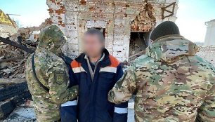 Ukrainos policija suėmė griuvėsiuose besislapsčiusį Rusijos karį