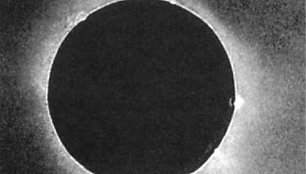 1851 07 28 J.J.H.Berkowskio dagerotipe užfiksuotas Saulės užtemimas