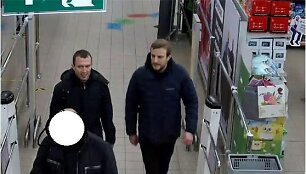 Ie&scaron;komi vyrai