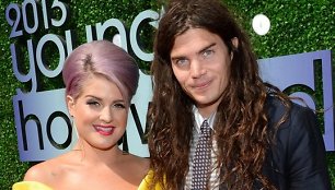 Kelly Osbourne ir Matthew Mosshartas