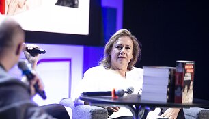  Victoria Eugenia Henao
