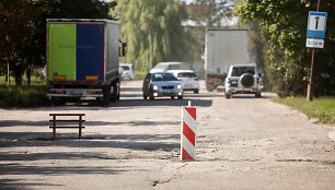 Prastos būklės Metalo gatvės atkarpa
