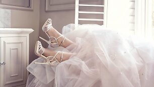 &bdquo;Jimmy Choo&ldquo; 2016 m. vestuvinių batelių kolekcija