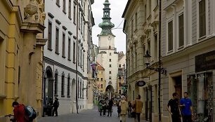 I&scaron; apsnūdusio provincijos miestelio Bratislava tapo jaukia ir modernia Europos sostine.