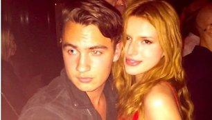 Brandonas Lee ir Bella Thorne