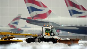 Heathrow oro uostas žiemą