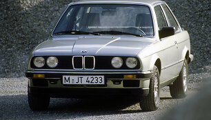 BMW 3 serija (E30)