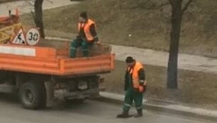 Lopomos duobės &Scaron;eimyni&scaron;kių g.