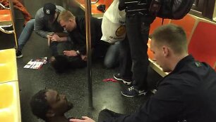 &Scaron;vedijos pareigūnai Niujorko metro