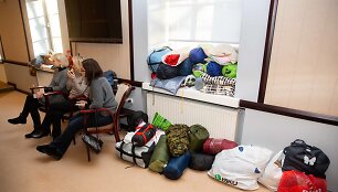 &Scaron;vietimo ministerijoje antrą naktį nakvoja mokytojai
