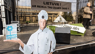 Lietuvos pieno gamintojų mitingas prie LR Seimo