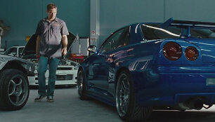 &bdquo;Nissan GT-R&ldquo; filmo scenoje