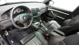 &bdquo;Enthusiast Auto Group&ldquo; parduodamas 2003 m. BMW M5