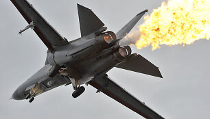 Naikintuvas F-111