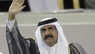 8 vieta &ndash; Kataro &scaron;eichas Hamadas bin Khalifa al-Thanis &ndash; 2.4 mlrd. dolerių