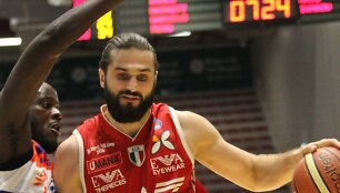 Linas Kleiza