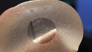 Netinkamas naudoti PIP bendrovės naujas krūtų implantas