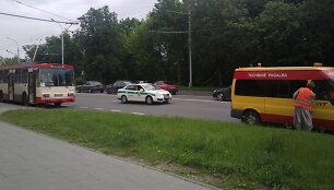 Įvykio vietoje Žirmūnų gatvėje