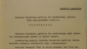 Ypatingasis archyvas pristato parodą apie Lietuvos komunistų partijos atsiskyrimą nuo Maskvos