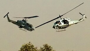 Sraigtasparniai: Cobra UH-1 Huey