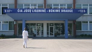 Vie&scaron;as santykių ai&scaron;kinimasis tarp Klaipėdos universitetinės ligoninės ir Klaipėdos teritorinės ligonių kasos trunka jau ketverius metus.