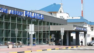 Palangos oro uostas keleivius pasitinka atsinaujinęs. 