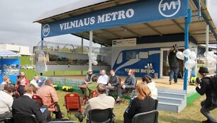 Metro stotelėje ketinama suteikti visą informaciją apie metro naudą.