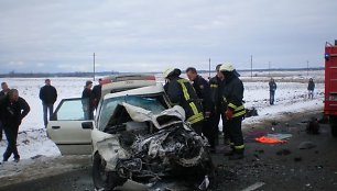 Šviesioji „Audi“ taip pat suniokota nepataisomai.