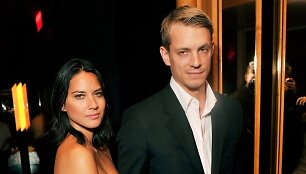 Olivia Munn ir Joelis Kinnamanas