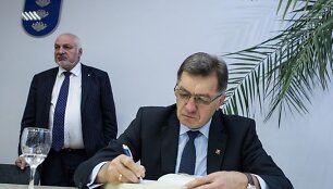 V.Mazuronis ir A.Butkevičius.