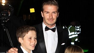 Davidas Beckhamas su sūnumis Romeo ir Brooklyn Beckham