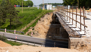 Remontuojamas viadukas Galvės gatvėje, kelyje Vilnius-Trakai