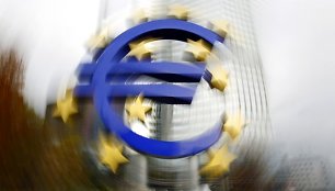 Euro simbolis prie Europos Centrinio Banko Frankfurte