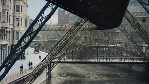 &bdquo;Skraidantis traukinys&ldquo; (&bdquo;Wuppertal Schwebebahn&ldquo;)