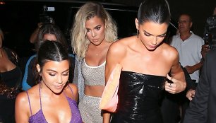 Kourtney Kardashian, Khloe Kardashian ir Kendall Jenner