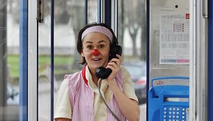 Indrės Lencevičiūtės klounadą &bdquo;Klaida&ldquo;. Teatrai.lt nuotr.