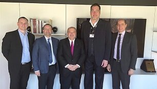 I&scaron; kairės: M.&Scaron;pokas, P.Baumannas, H.Muratore, A.Sabonis, T.Demirelis.
