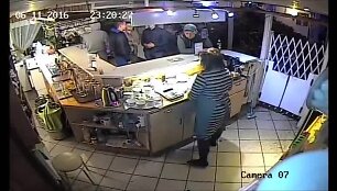 579b56b52f925video_579b56b2a073c
