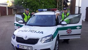 Andrejus Karpu&scaron;kinas (kairėje) ir Justinas Ožalinskas