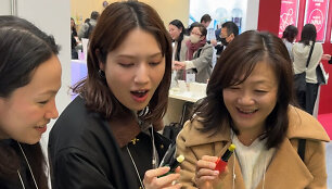 &bdquo;Uoga Uoga&ldquo; parodoje &bdquo;COSME Week Tokyo&ldquo;