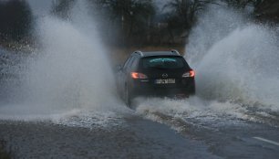 Apsemtas Šilutės-Klaipėdos kelio ruožas ties Priekule