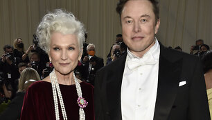Maye Musk, Elonas Muskas
