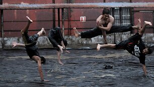 Filmo &bdquo;Reidas 2&ldquo; kadras
