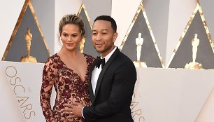 Chrissy Teigen ir Johnas Legendas