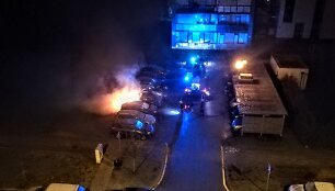 Automobilio gaisras Pilaitėje
