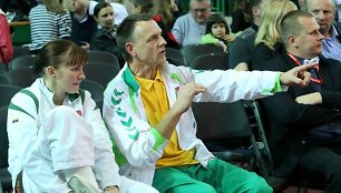 Inga Mik&scaron;taitė ir jos treneris Gediminas Varkala