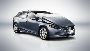 „Volvo V40“